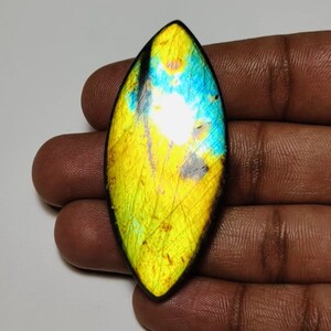 Magnifique !! Cabochon de labradorite arc-en-ciel de qualité AAA++ en forme de marquise, 60 × 25 × 7 mm, 100 carats, idéal pour la fabrication de bijoux !