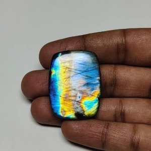 Bellissimo!! Cabochon di labradorite arcobaleno flash di qualità AAA++, forma quadrata, 35×26×7 mm, 77 ct. Ideale per la creazione di gioielli!!