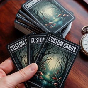 Carte personalizzate con finitura laminata e non laminata: stampa professionale di alta qualità in formato TCG