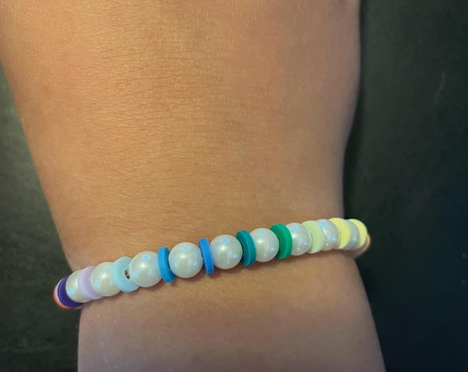 Cute rainbow pearl bracelet