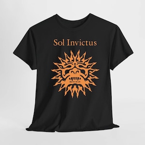 Camiseta Sol Invictus