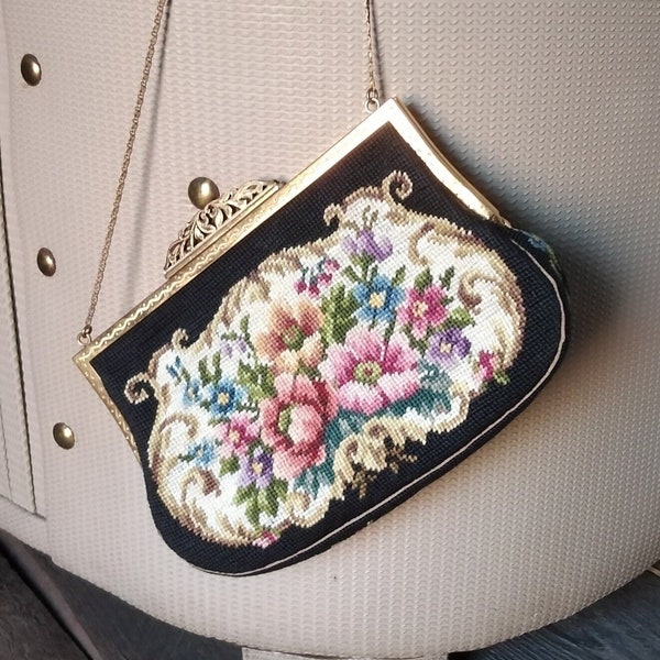 Vintage Jolles Austria Petit Point Geldbörse Abendtasche Österreich 1930s 1940s Needlepoint Floral Design