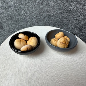 Brotkorb + Brötchen für den Wichtel oder das Puppenhaus | Wichtelzubehör | Puppenhaus Zubehör | Mini Brötchen | Mini Frühstück