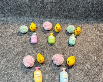 Bath set (shampoo, sponge, duck) for the gnome or the dollhouse | Gnome accessories | Dollhouse accessories
