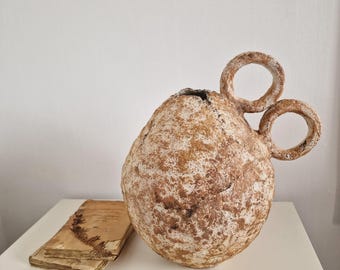 Handgjord papmachévas: Rustik Wabi Sabi-dekor