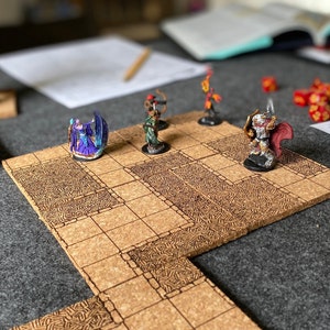 Juego de posavasos con mapa de Dungeon Crawler