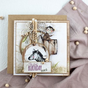 Carte de bébé mignonne, cadeau d'animal pour garçon, souhaits de créatures Safari pour fille, carte de joyeux anniversaire jungle, carte avec éléphant, singe, lion, girafe