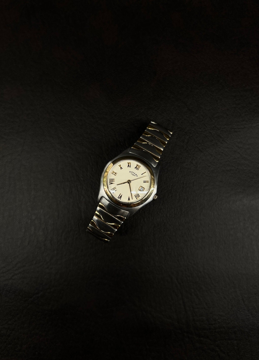 Vintage Ladies Rotary Quartz Watch With Silver and Gold Bracelet