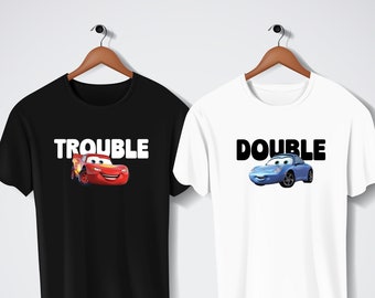 Chemise assortie Double Trouble Cars, T-shirt couple L. Mcqueen et Sally, Kachow L. Mcqueen, t-shirt cadeau objectifs de couple, chemise lune de miel Lightning