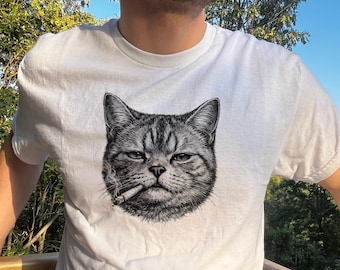 Edgy Smoking Cat T-Shirt – Minimalist Vintage Cat Graphic Tee