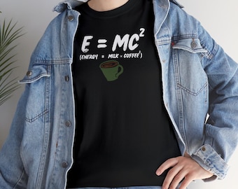 T-shirt unisexe E=MC2 Energy Milk Coffee Twist en noir et blanc