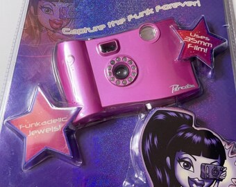 Vintage Bratz Electric Funk Camera: 2003 Glimmerin' Glam Cam UK
