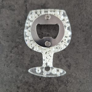 Beaux ouvre-bouteilles de mariage