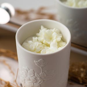 Botanical Bouquet Candle: Aromatic Soy Wax Floral Scent