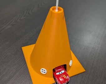 コージーコーンモーテルおもちゃガレージ - 映画「カーズ」に