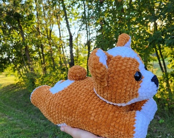 Crochet en peluche fait à la main amigurumi jouet chien Corgi