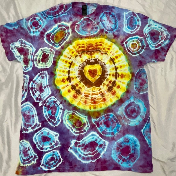 T-shirt Tie-dye Mandala Arc-en-ciel Cœur - Gildan - 100% Coton - Couleurs Vives