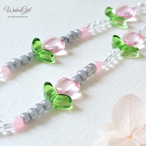 Bloemenketting voor mobiele telefoon, tulphanger, kawaii mobiele telefoonhanger, schattige parelketting voor smartphone, tulphanger, handgemaakt, cadeau voor haar