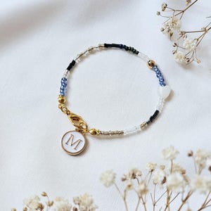 Pulsera de perlas con corazón, pulsera de oro azul blanco, charm de letra, pulsera de filigrana, corazón de nácar, pulsera de la amistad, regalo de amor