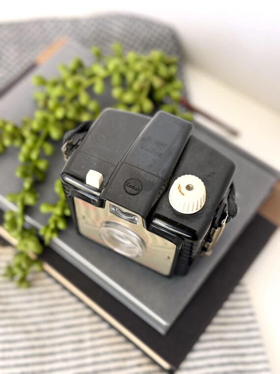Eastman Kodak Bullet Bakelite Kamera Fényképező gép eredeti bőr tokban