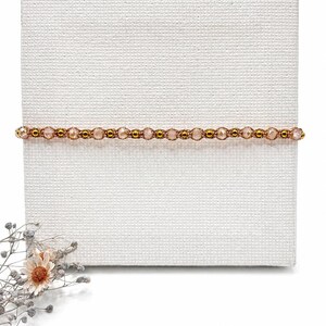 Armband für Damen, Freundschaftsbänder, Schöne Geschenke für Freundin, Armband mit rosa Glassteinen und goldenen Kugeln