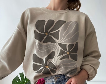 Boho Flower Sweatshirt Minimalist Wildflower Crewneck Sweater Boho Floral Sweatshirt Gift For Nature Lover Boho Flowers Aesthetic Sweatshirt