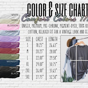Puede incluir: Tabla de colores y tallas para camisetas unisex en varios colores, incluyendo blanco, marfil, flor, Chambray, orqu&iacute;dea, baya, ladrillo, musgo, medianoche, pimienta y negro. La tabla muestra las medidas de pecho y longitud en pulgadas para las tallas S, M, L, XL, 2XL y 3XL. El texto "Comfort Colors 1717" tambi&eacute;n est&aacute; incluido.