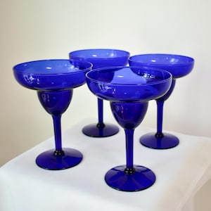 Set of 4 Blue Cobalt Glasses, Vintage Blue Cocktail Glasses, Vintage Cobalt Blue Glass