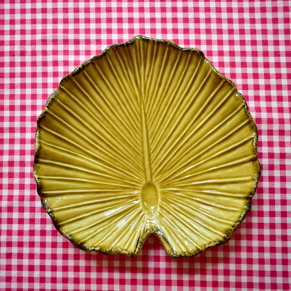 Fine Art Ceramics Ceramic Leaf Plates Etsy