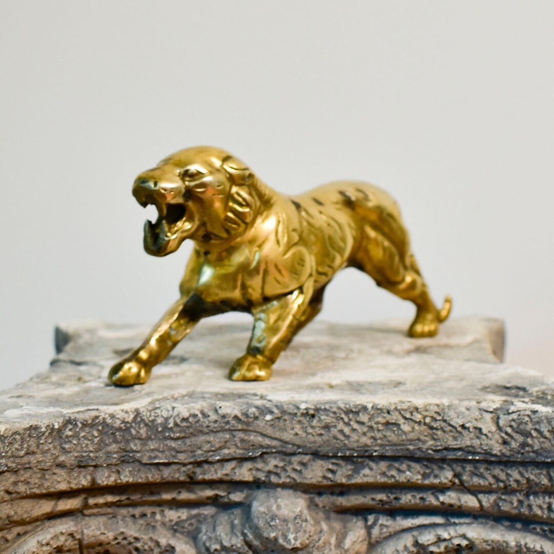 Vintage Solid Brass Lion Figurine / Sculpture, Brass Lion Ornaments ...