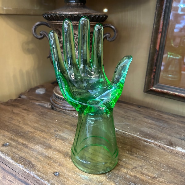 Vintage Green Depression Glass Hand Ring Holder. Retro Ring Holder. Hand Shaped Ring Holder. Mannequin Hand Jewelry Display. 8x4.