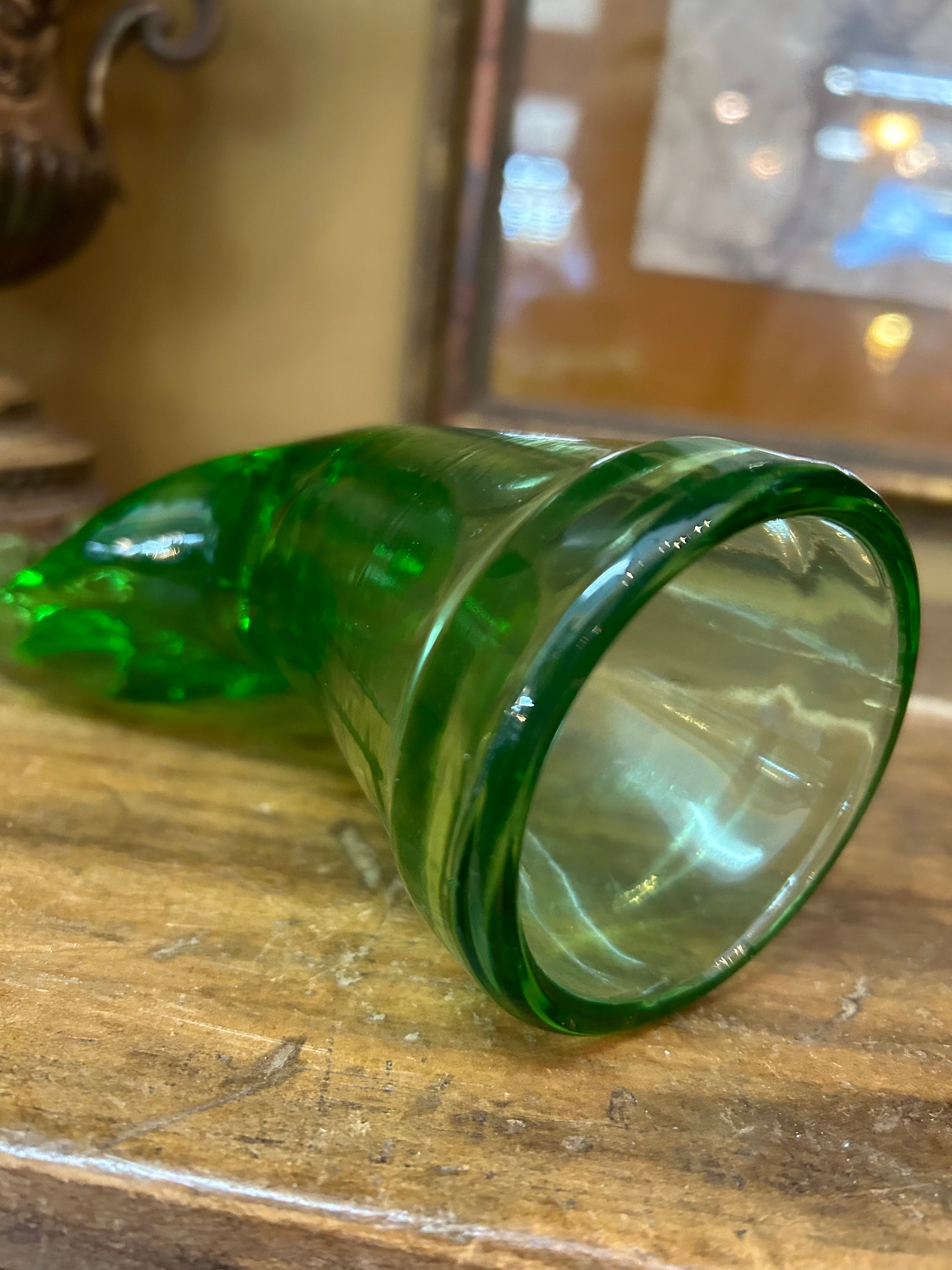 Vintage Green Depression Glass Hand Ring Holder. Retro Ring Holder