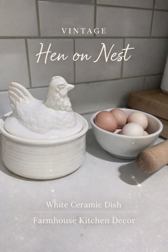 Vintage Italian Ceramic Hen on Nest | La Porcellana Bianca
