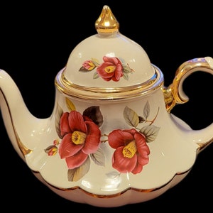 Engelse Sadler-theepot uit de jaren 1930, zeldzame vorm en patroon #3260, carrouselbel met rood bloemen goud verguld ontwerp