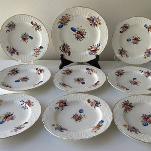 Set of 9 Early 19th Century Hand Painted John Rose Coalport White Floral Porcelain Plates circa 1800-1815