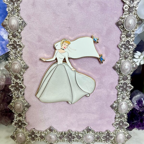 Veiled Fantasy Pin