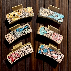 Western 4 Inch Hair Claw Clips , Faux Tooled Leather Sublimation Printed, Desert Blooms Western Floral Hair Clip for Women, Cowgirl Boho