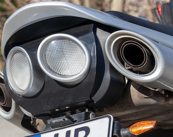Osłona tylna do Suzuki GSR 600 z uchwytem na tablicę rejestracyjną Hashiru – zamyka szczeliny konwersyjne, matowa czerń, odporna na ciepło, bryzgoszczelna