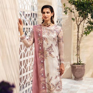 Weiß Salwar Kameez für Frauen Indian Pakistanische indische Hochzeit Party Wear Neues Kleid bestickte Kleidung Punjabi Anzug Outfit Made to Order UK