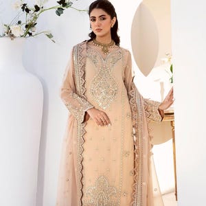 Pakistanische indische Pfirsich Salwar Kameez neue Stil Hochzeit Party Wear Kleid Organza bestickt für Frauen Desi Punjabi Anzug Made to Order USA UK