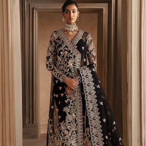 Angrakha New Style Salwar Kameez Bestickte Pakistanische Indische Hochzeit Party Wear Kleid für Frauen Desi Punjabi Anzug Organza Kleider USA, CA