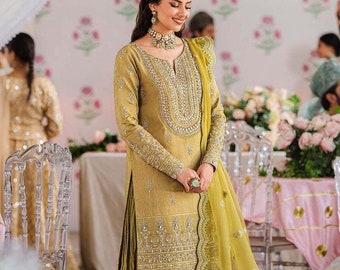 Ensemble Mehndi Sharara : Robe de mariée pakistanaise brodée, robes de mariée indiennes, vêtements de soirée traditionnels