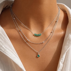 Halsband i lager för kvinnor, grönt och silver | Halsband i rostfritt stål med kristallpärlor och kubisk zirkonia | Halsband med flera strängar | Present till henne