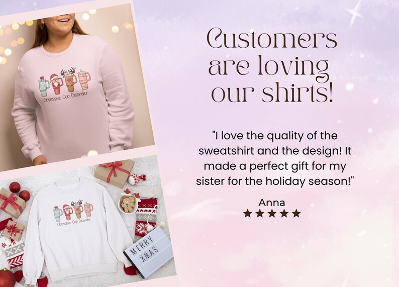 Op de afbeelding: Twee witte sweatshirts met een kerstthema ontwerp met een rij mokken met de kerstman, een rendier en andere kerstfiguren. De tekst "Obsessive Cup Disorder" is op de sweatshirts gedrukt. De afbeelding bevat ook een roze sweatshirt met hetzelfde ontwerp.