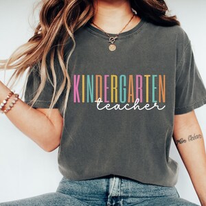 Kindergarten Teacher shirt, Kindergarten Teacher gift, Kindergarten teacher Tshirt, Hello Kindergarten, Teacher Appreciation, Back to School