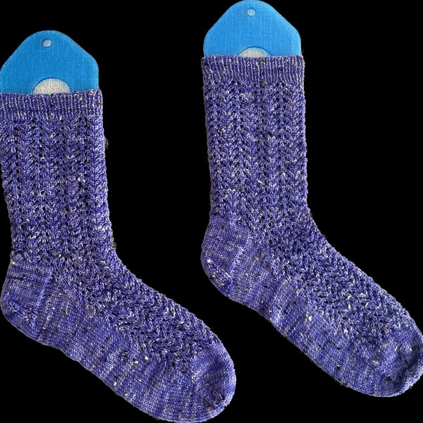 Hand Knitted Women's Purple Lace Socks