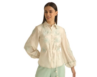 Camisa de seda con mangas abullonadas / Blusa abotonada con bordado Dori / Ropa fusión Chanderi