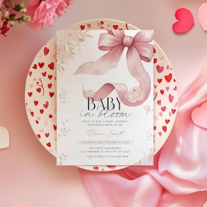 Rosa Bogen Baby in Blüte Einladung Vorlage Druckbare Baby Shower Mädchen Rosa Coquette Video einladen Baby Shower Einladung Mädchen Bogen Canva