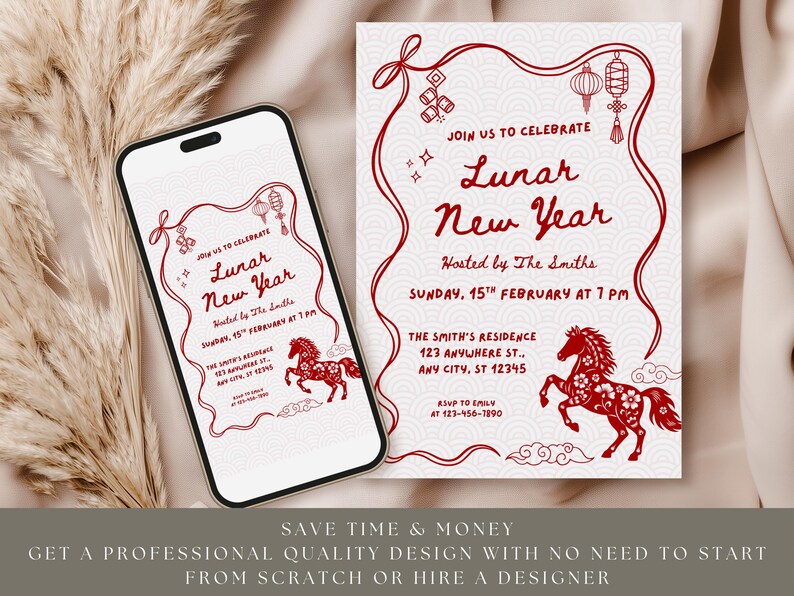 Puede incluir: Un dise&ntilde;o de invitaci&oacute;n rojo y blanco para el A&ntilde;o Nuevo Lunar. La invitaci&oacute;n presenta el texto "A&ntilde;o Nuevo Lunar" e incluye una ilustraci&oacute;n de un caballo. La invitaci&oacute;n se muestra en un tel&eacute;fono inteligente y una tarjeta impresa.