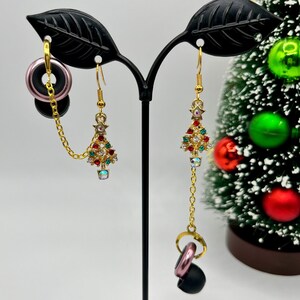 Weihnachtsbaum Ohrstöpsel Ohrringe für Loops oder AirPod Ohrhörer Halter, hypoallergene Ohrringe für Autismus, ADHD, Angst, Mütter, Konzerte
